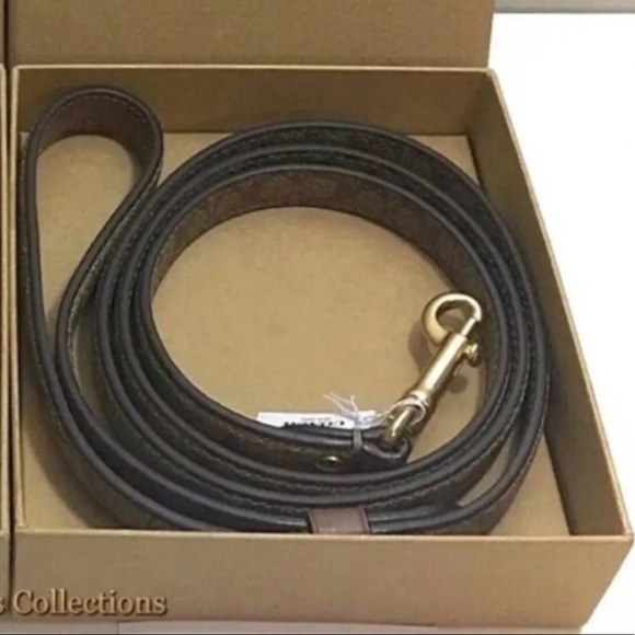Coach Signature C Dog Leash New - Picture 2 of 3